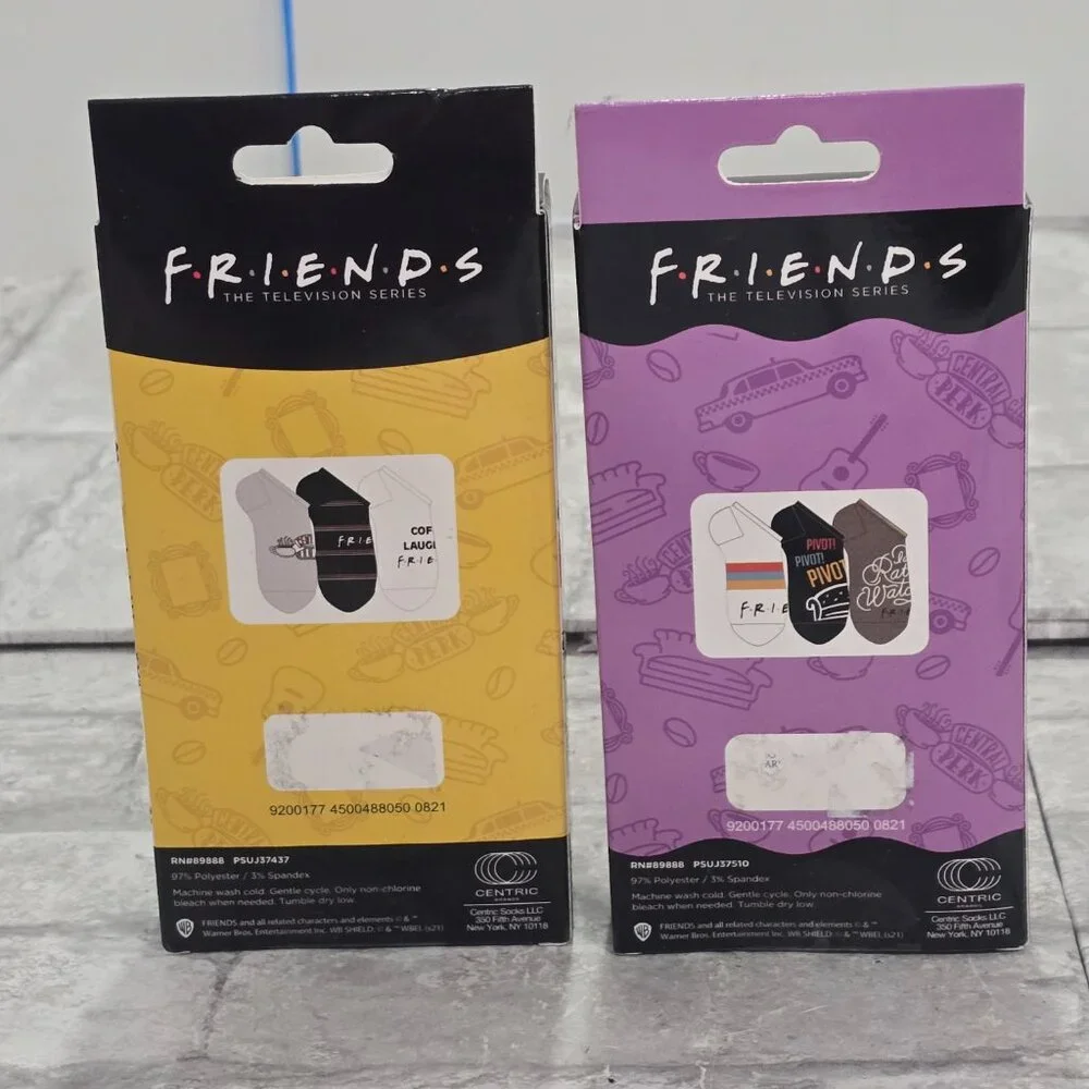 FRIENDS Novelty Sock Set, 